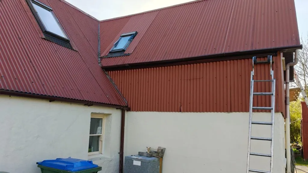 Homeowner Guide to Gutter Repair Services & Costs